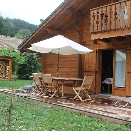 10 Pers 4 Ch Village